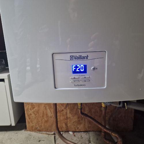 Panne chauffe eau vaillant turbomag code erreur f 20 1